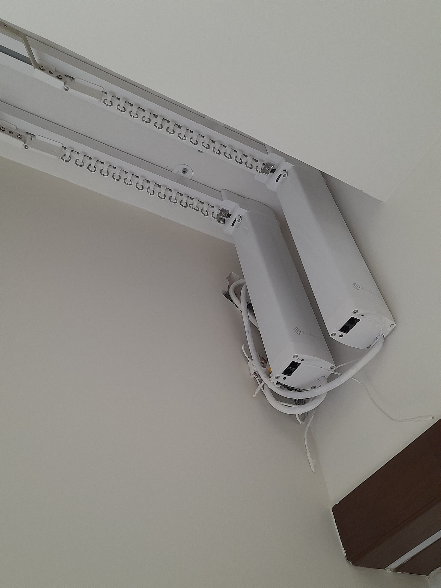 Curtain motors